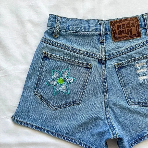 Vintage 90’s Nada Nuff Embroidered Denim Shorts - Picture 7 of 11